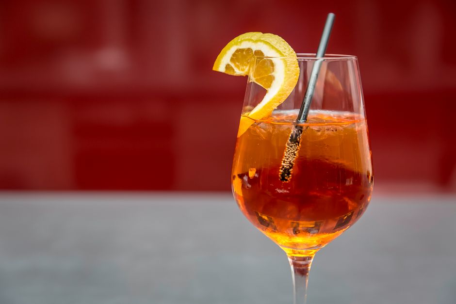Aperol Spritz Pitcher Recipe – Scaled for a Crowd